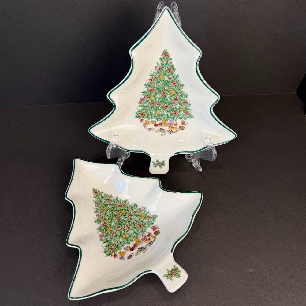 Set of 2 Vintage Johnson Brothers Victorian Christmas Tree Shaped Dishes,England